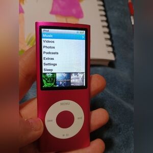 Pink iPod 8gb  || Apple iPod Nano 4th Gen